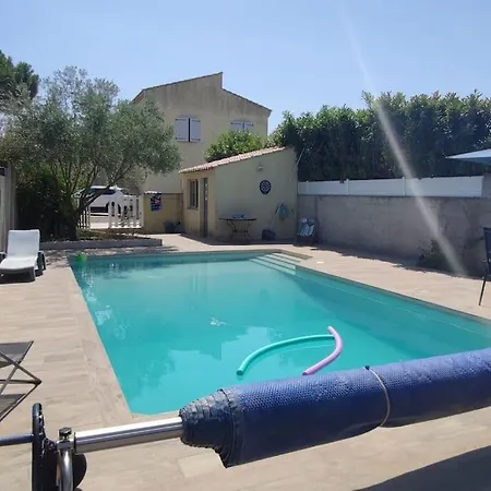 Agreable Avec Piscine Entre Et Vignes Maureilhan-et-Ramejan
