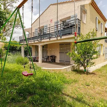 Agreable Avec Piscine Entre Et Vignes Apartmán