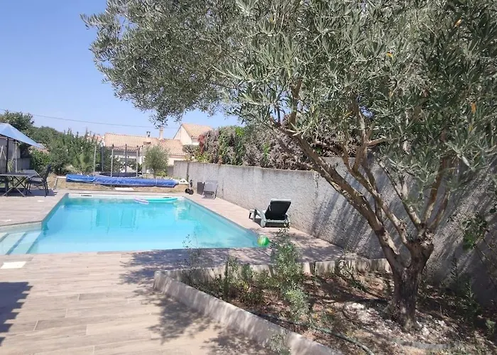 Agreable Avec Piscine Entre Et Vignes * Maureilhan-et-Raméjan